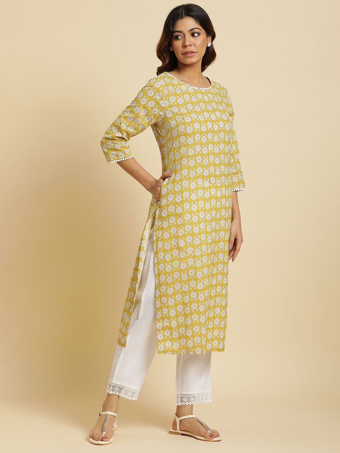 W Geometric Printed Thread Work Cotton Straight Kurta