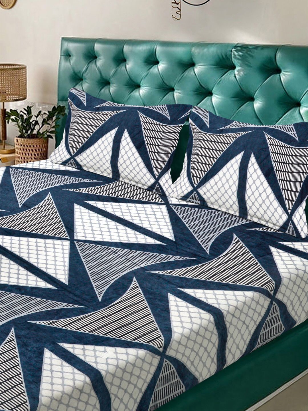 KLOTTHE Blue Geometric Printed Fitted Woolen 300 TC King Bedsheet With 2 Pillow Cover
