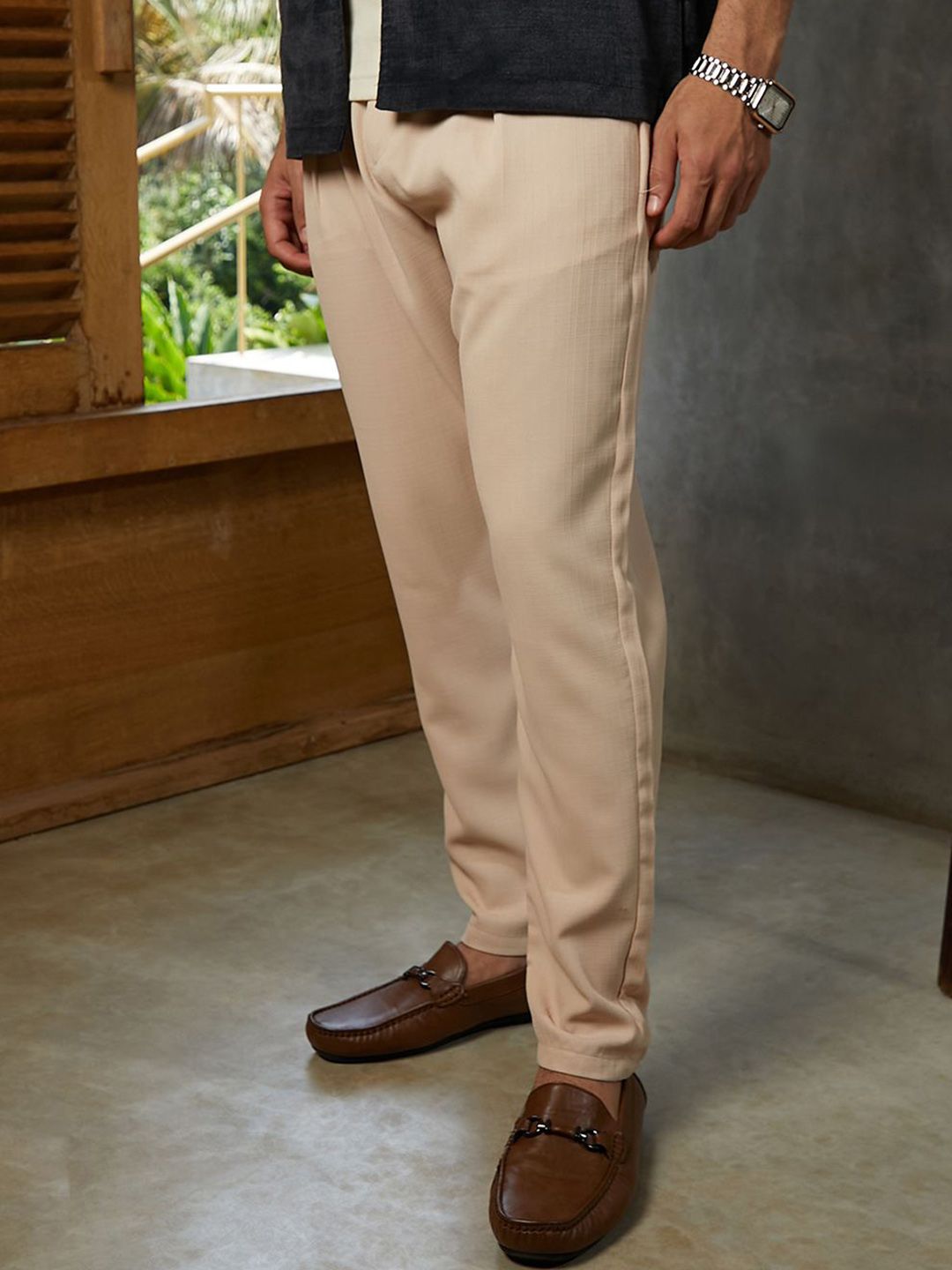 Campus Sutra Men Comfort Relaxed Fit Trousers