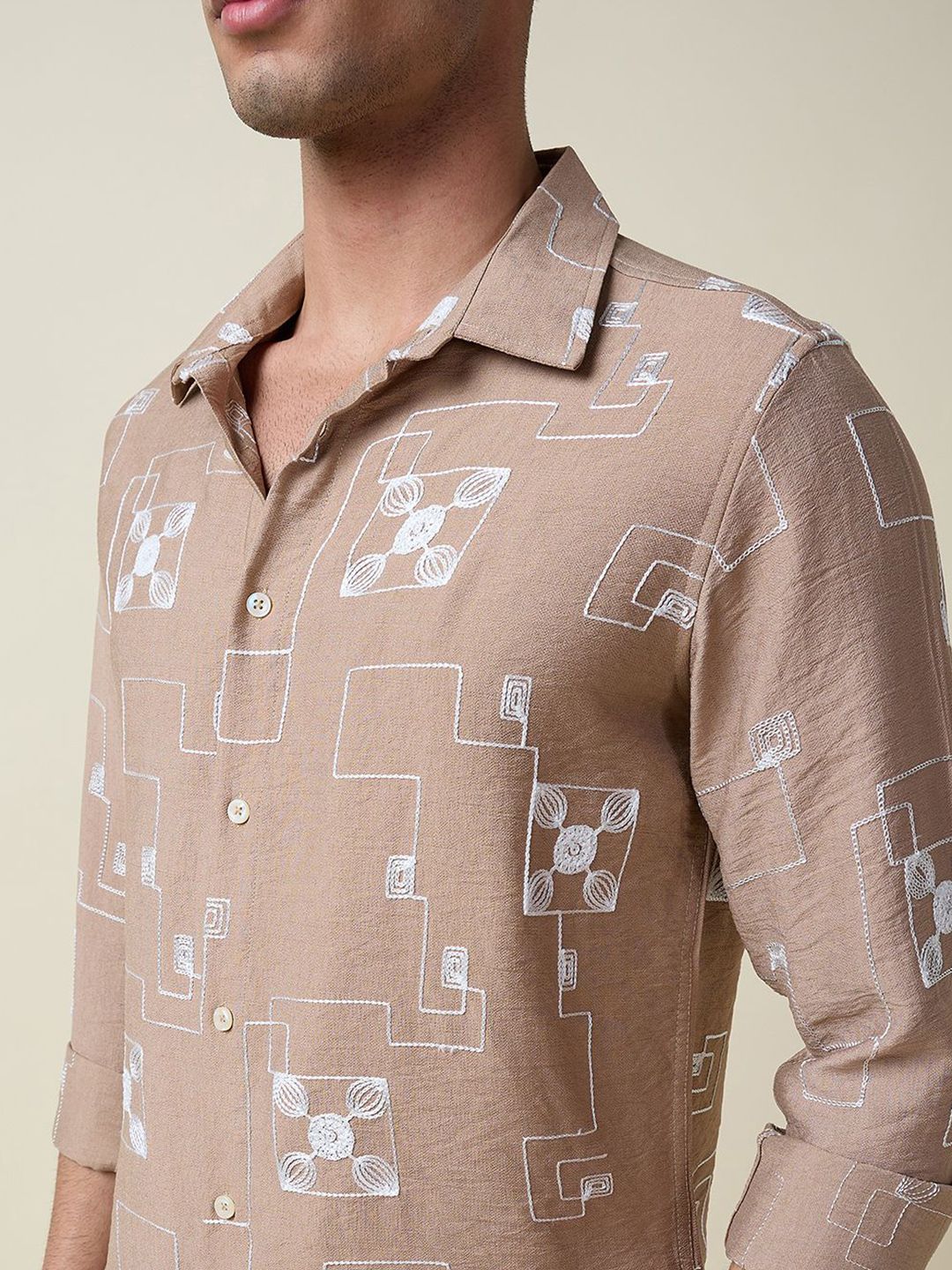 Thomas Scott Men Embroidered Regular Fit Casual Shirt