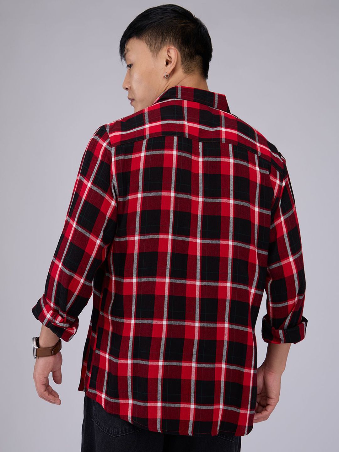 VASTRADO Men Classic Slim Fit Opaque Checked Casual Shirt