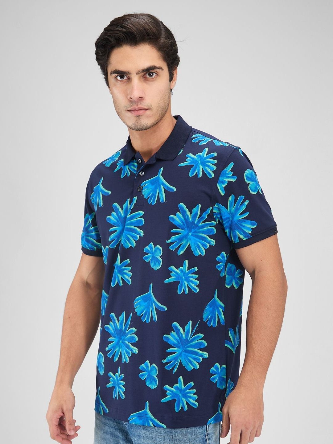 SPYKAR Men Floral Printed Polo Collar Tropical Pockets Slim Fit T-shirt