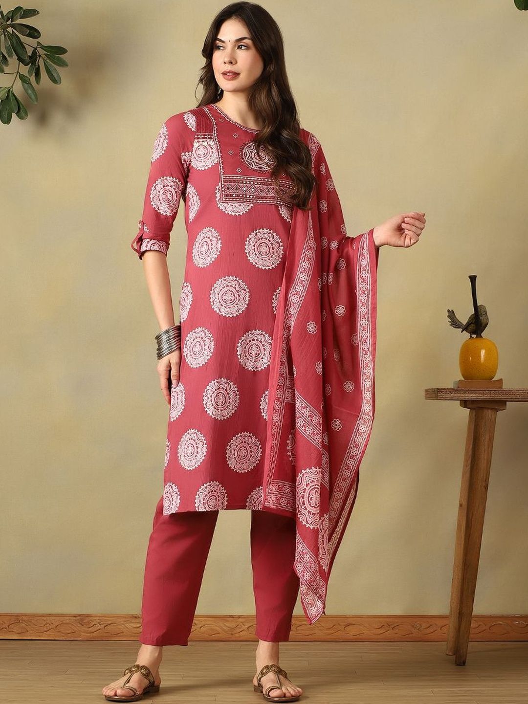 Mamicha Women Ethnic Motifs Printed Regular Mirror Work Pure Cotton Kurta with Trousers & With Dupatta