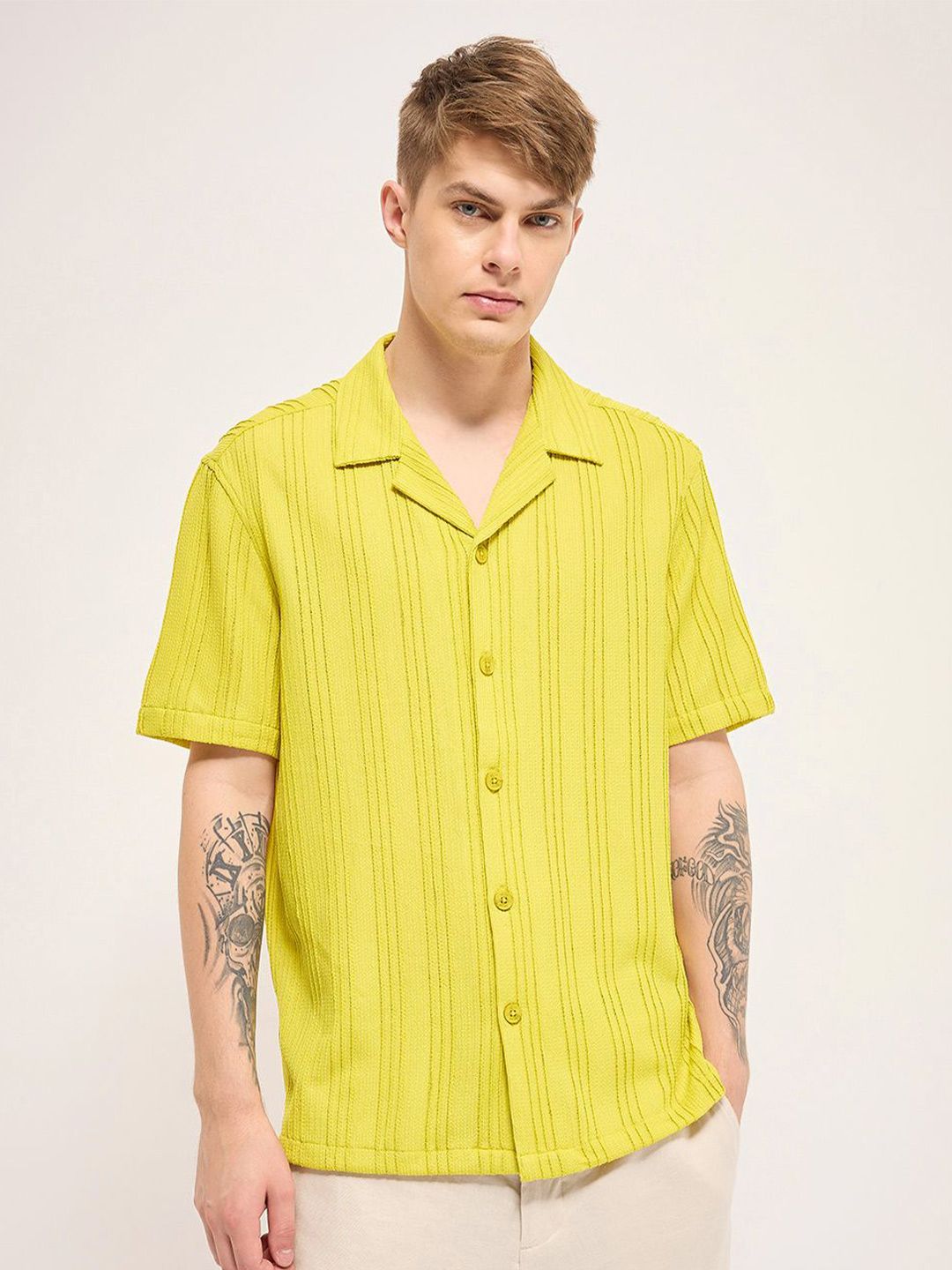 THE BEAR HOUSE Men Cuban Collar Vertical Striped Casual Shirt