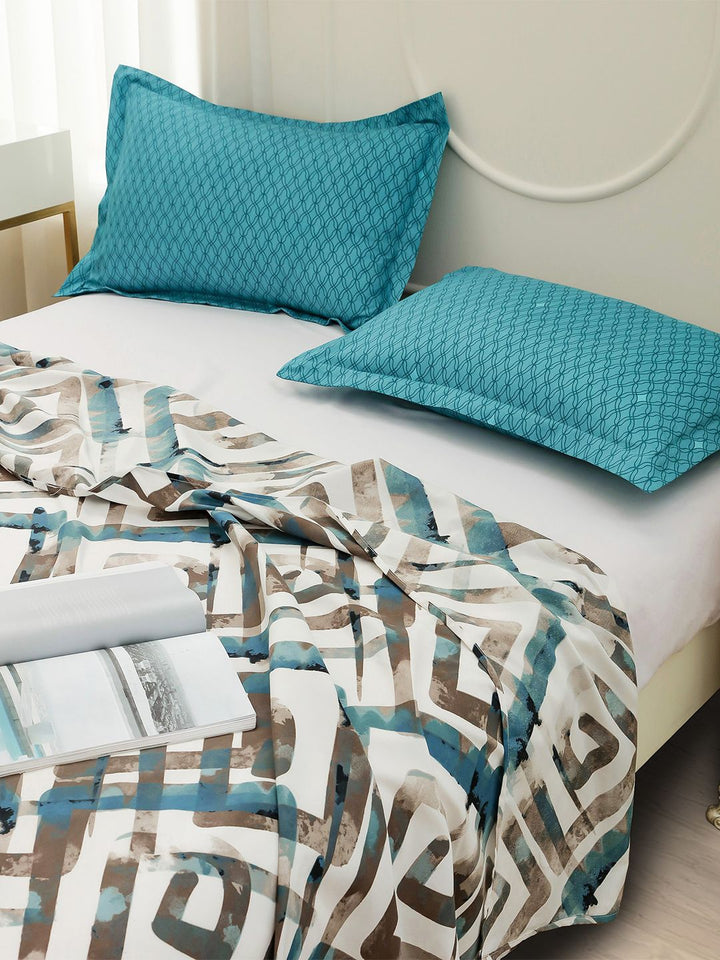 Story@home Fluorescent Green & Beige Satin Finish Queen Bedsheet Set