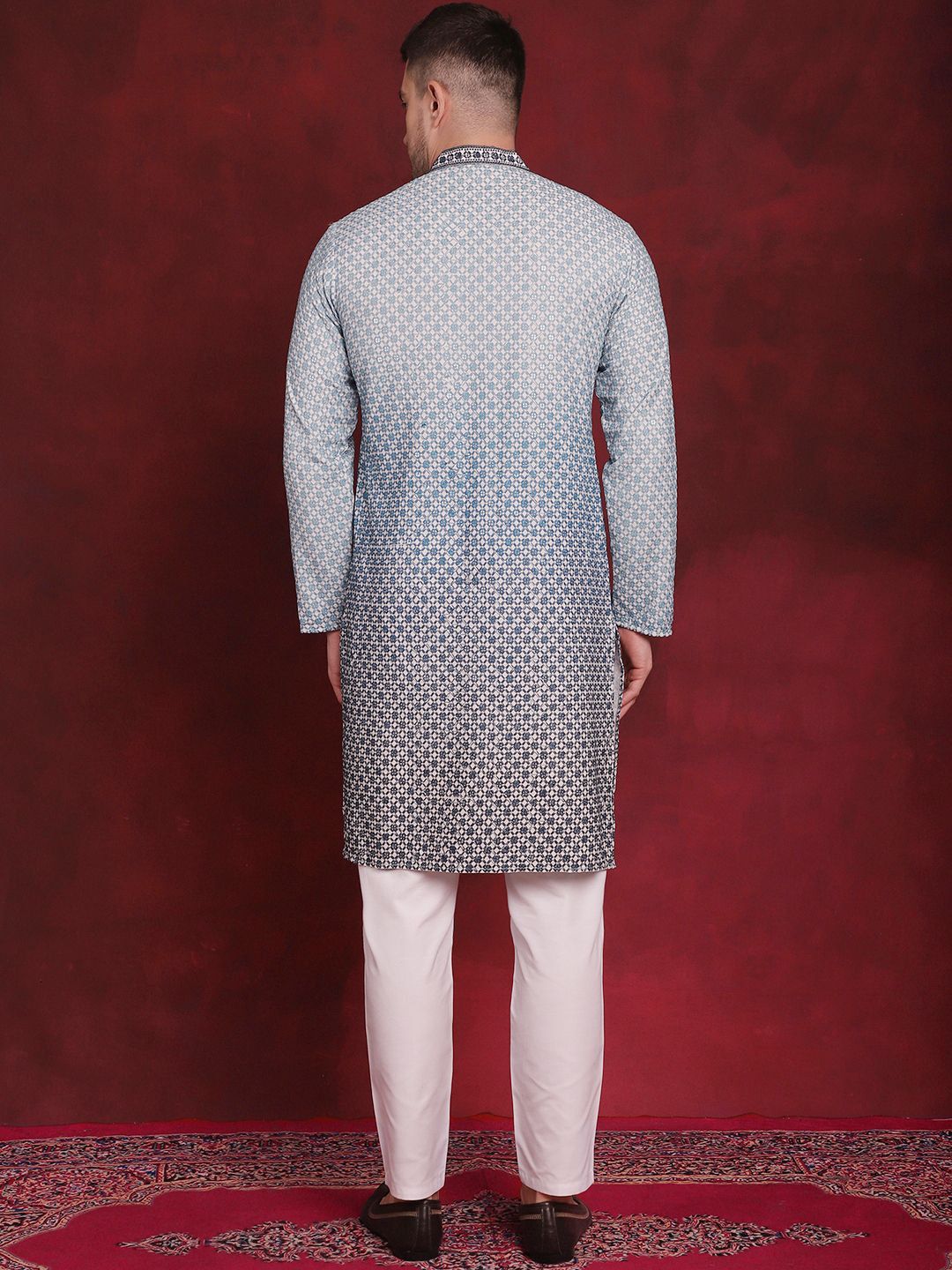 Jompers Geometric Embroidered Mandarin Collar Sequinned Kurta With Pyjamas