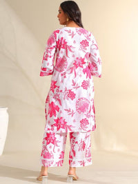 Mamicha Women Floral Printed Regular Pure Cotton Kurta with Trousers