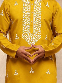 Anouk Geometric Embroidered Band Collar Thread Work Straight Cotton Silk Kurta