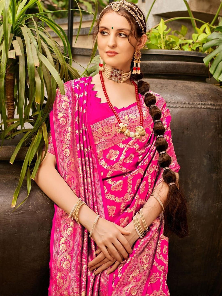 KALINI Woven Design Zari Silk Blend Banarasi Saree