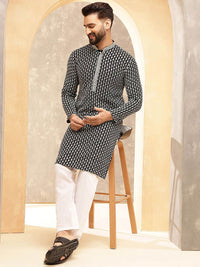 Anouk Black And White Geometric Embroidered Mandarin Collar Straight Kurta