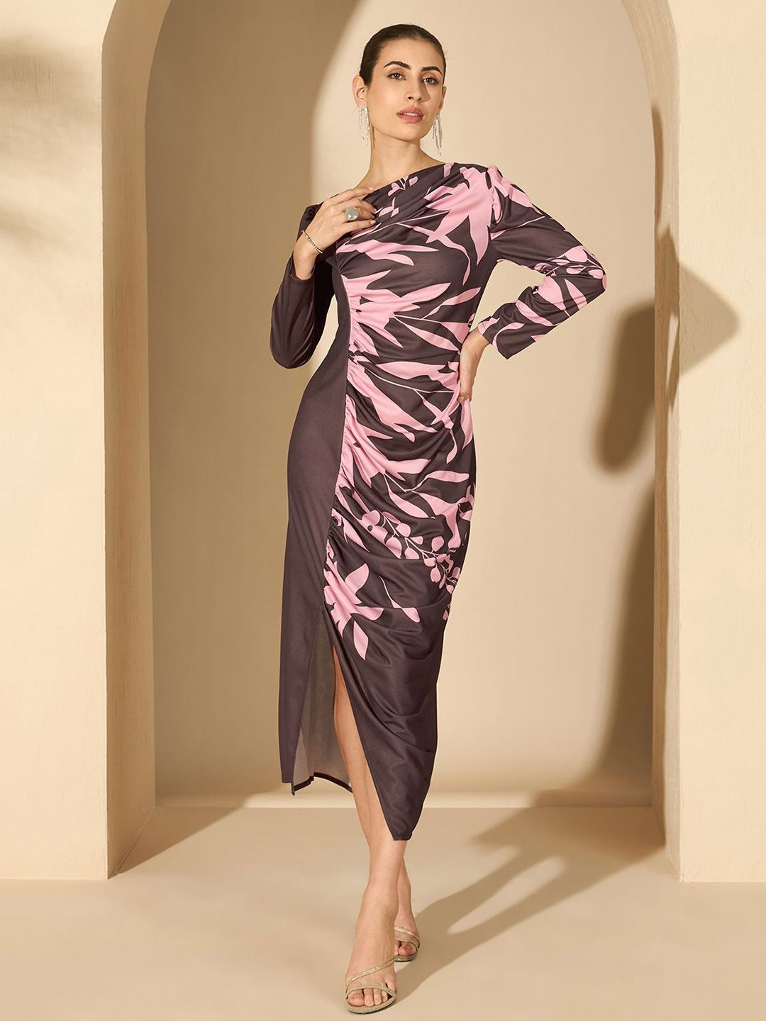 Antheaa Printed Puff Sleeve Sheath Midi Dress