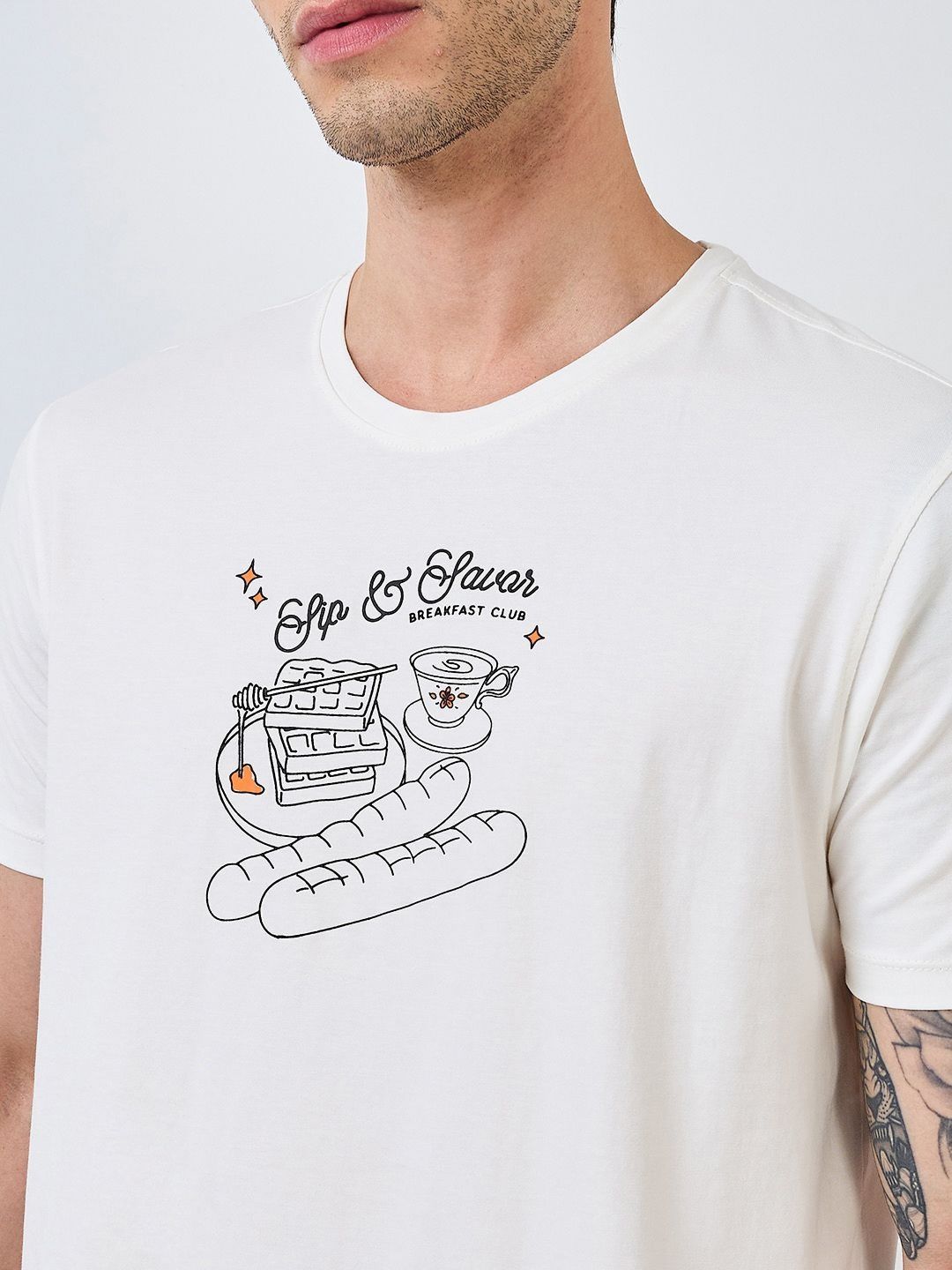 SPYKAR Men Typography Printed Slim Fit Cotton T-shirt