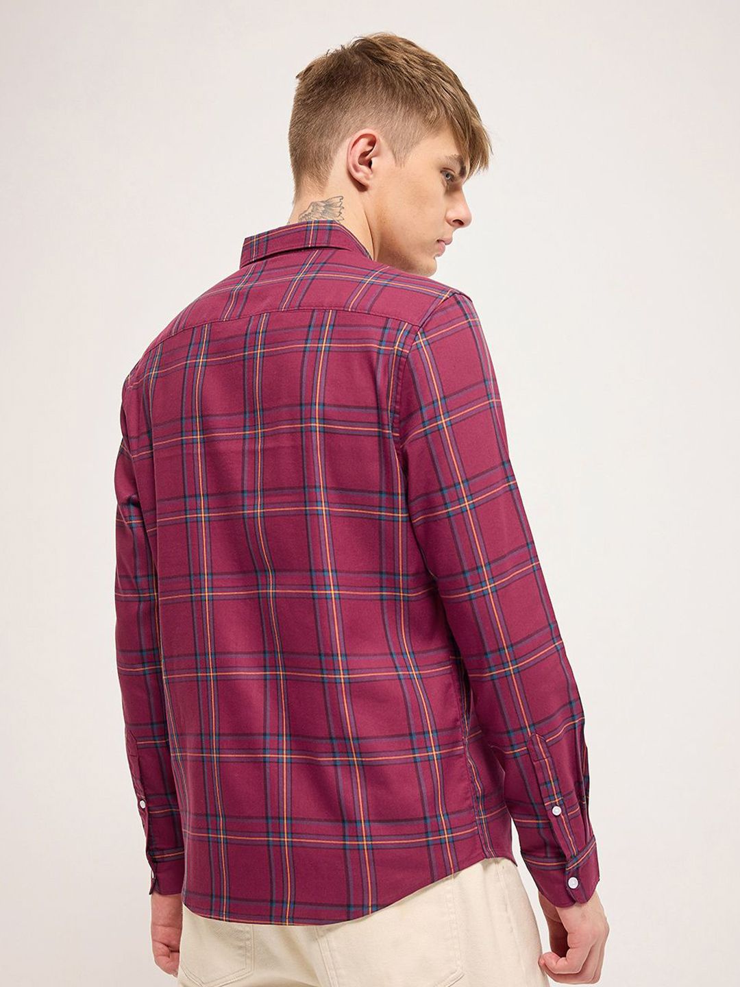 THE BEAR HOUSE Men Cotton Checked Slim Fit Casual Shirt