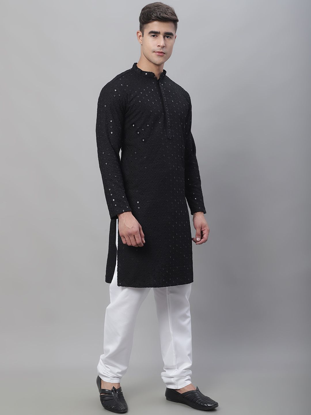 SOJANYA Embroidered Pure Cotton Kurta With Churidar