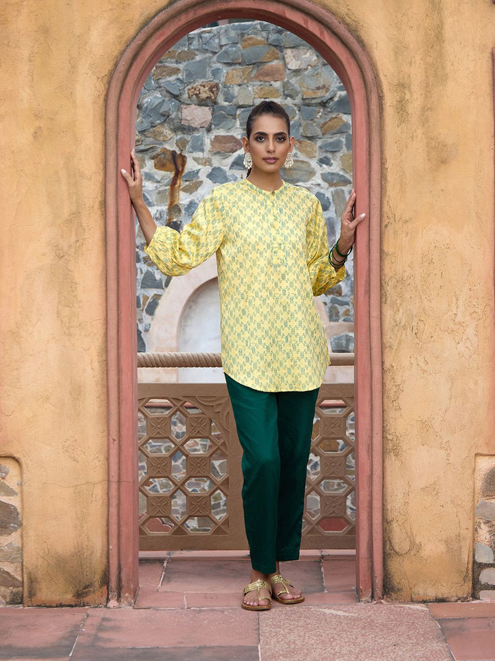 Rumah Wanita Chikankari Kurta Blok Tangan Kapas Kuning