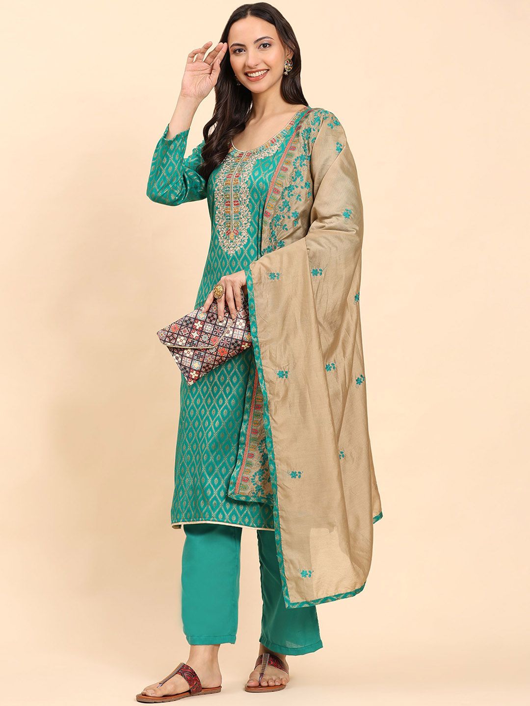 Mamicha Women Ethnic Motifs Embroidered Regular Thread Work Pure Cotton Kurta with Palazzos & With Dupatta