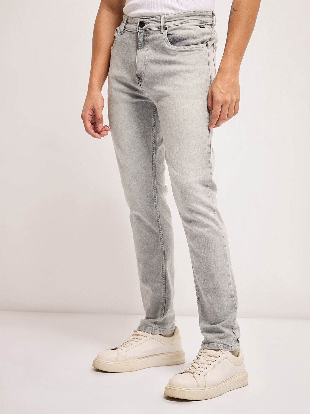 THE BEAR HOUSE Men Slim Fit Heavy Fade Stretchable Jeans