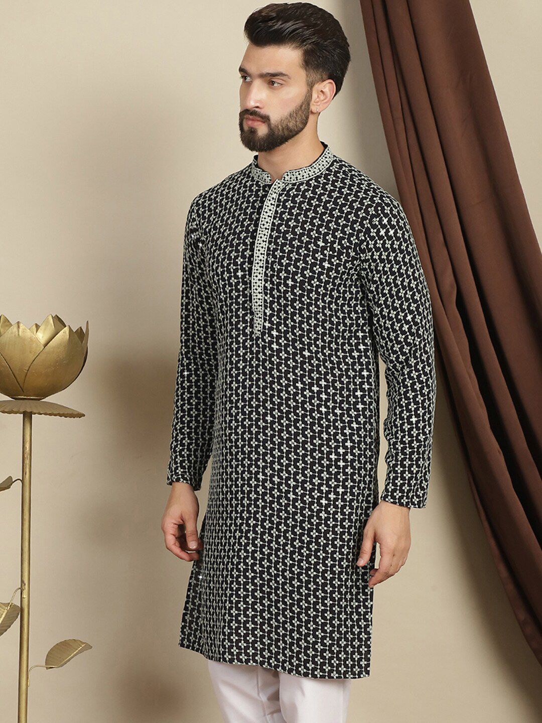 Anouk Geometric Printed Mandarin Collar Thread Work Lengan Panjang Cotton Kurta