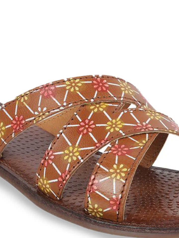 Mochi Women Printed Leather Block Mules