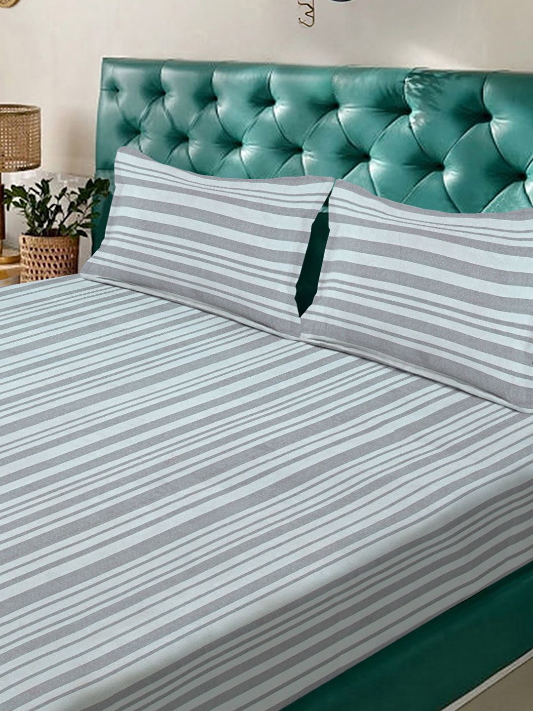 KLOTTHE Grey Stripted Printed Fitted 400 TC King Bedsheet With 2 Pillow Cover