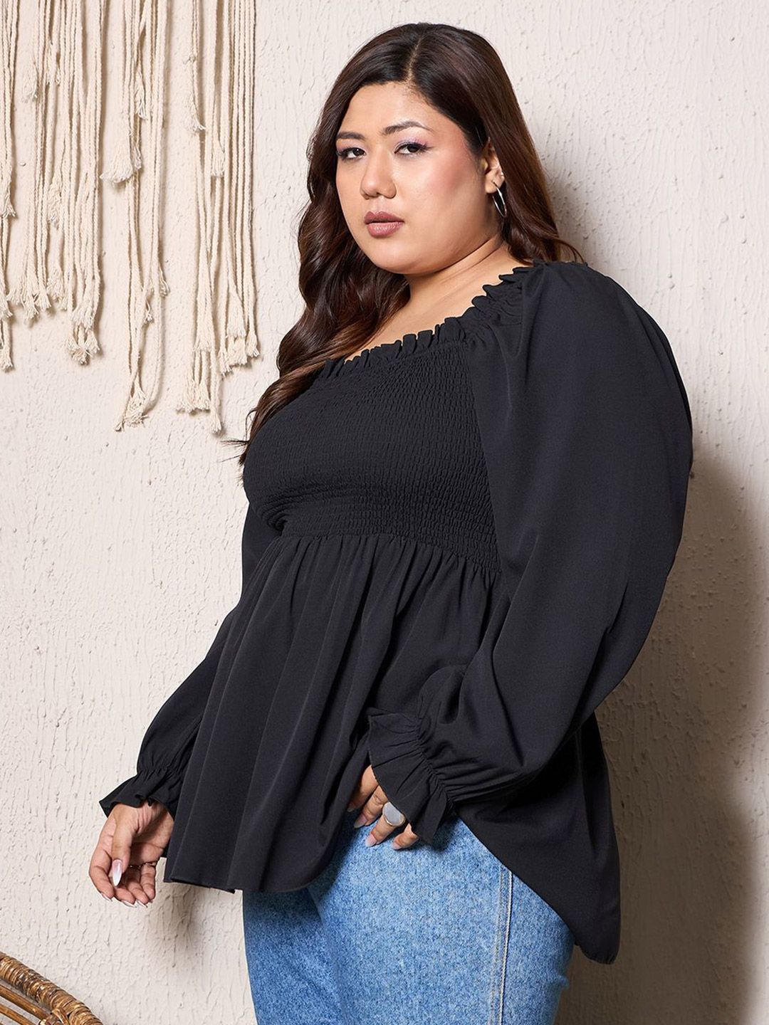 Berrylush Curve Puff Sleeve Empire Top
