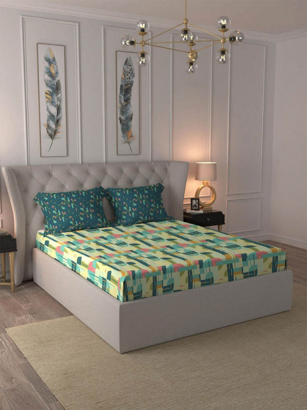 MYTRIDENT Dusk and Dawn Blue & Green Abstract Cotton Queen Bedsheet with 2 Pillow Covers