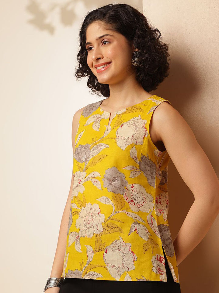 Anouk Floral Printed Boat Neck Sleeveless Top