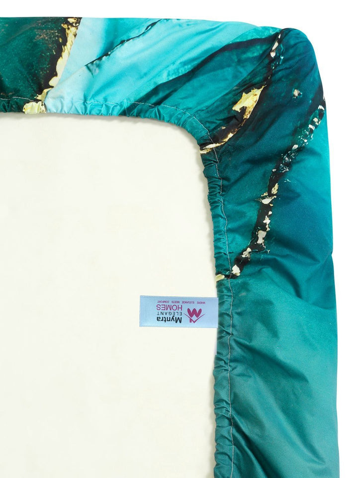 Myntra Elegant Homes Green 300 TC King Bedsheet with 2 Pillow Covers