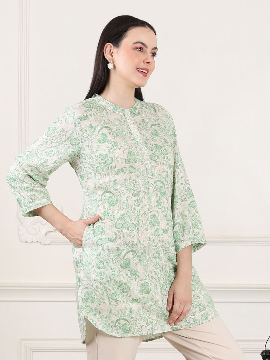 W Mandarin Collar Printed Tunic