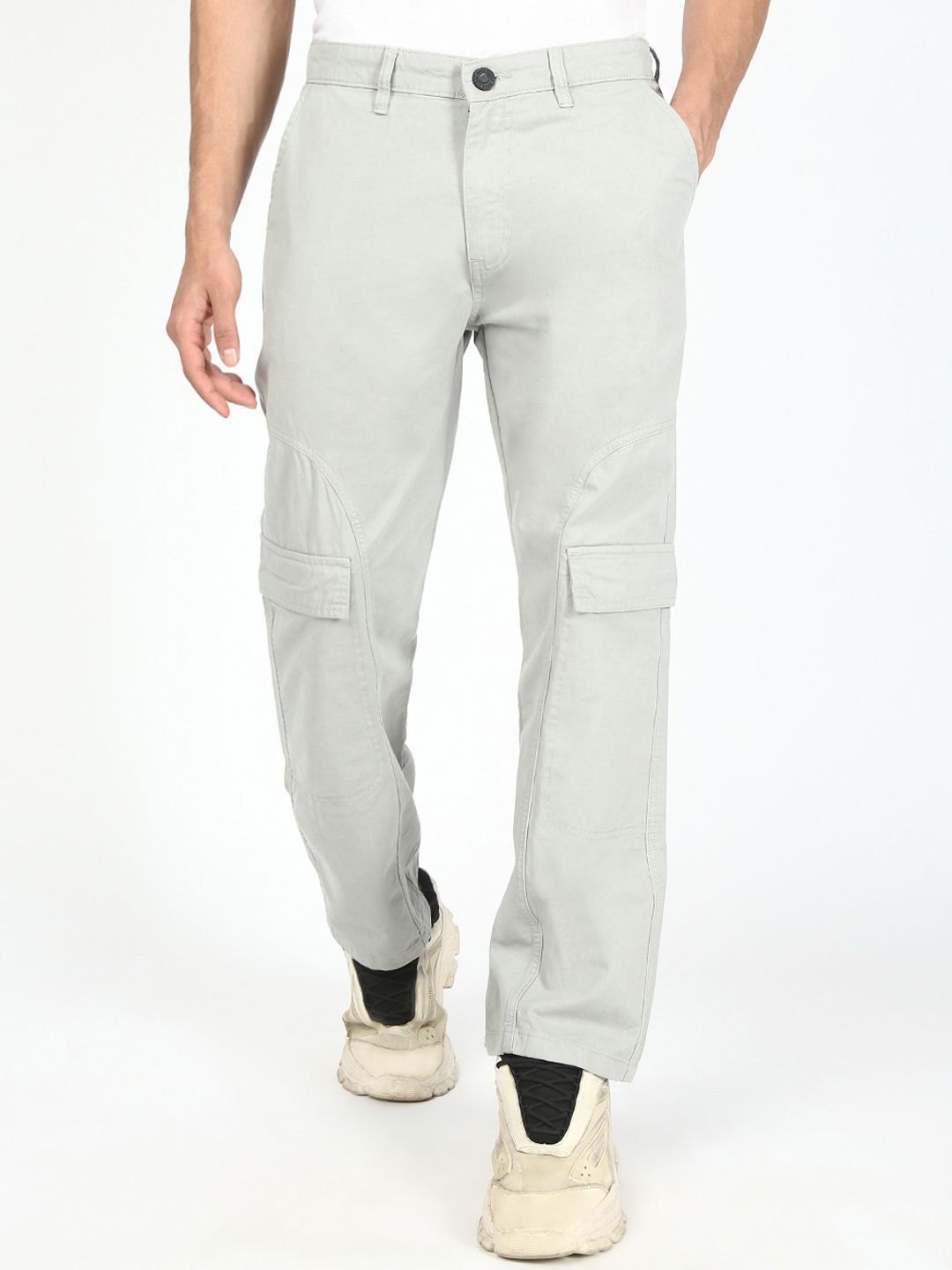 Bene Kleed Men Relaxed Fit Mid-Rise Cotton Cargos Trousers