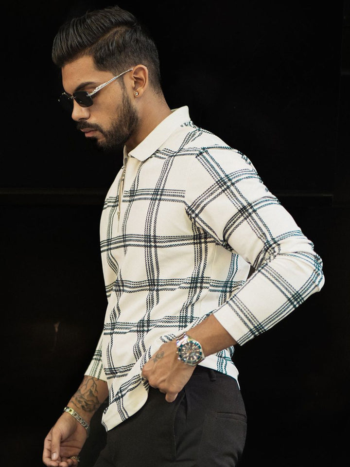 Powerlook Men Checked Polo Collar T-shirt