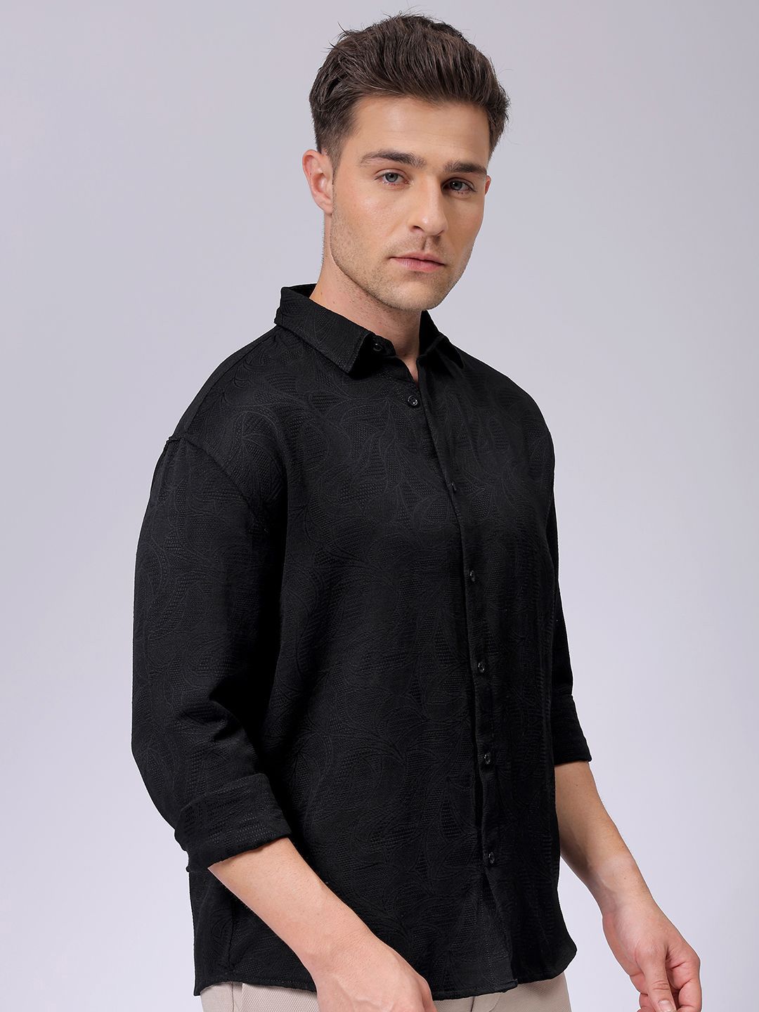 The Indian Garage Co Men Relaxed Fit Dobby Textured Resortwear Shirt