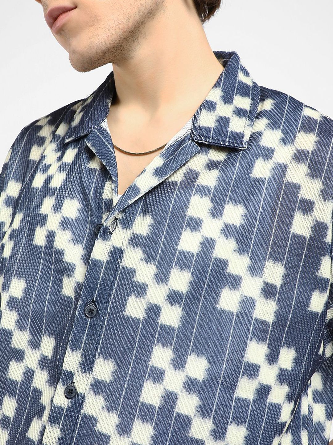 Campus Sutra Men Comfort Abstract Printed Oversized Casual Shirt