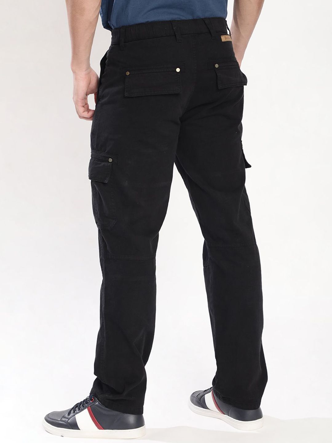 Bene Kleed Men Cargos Relaxed Fit Trousers