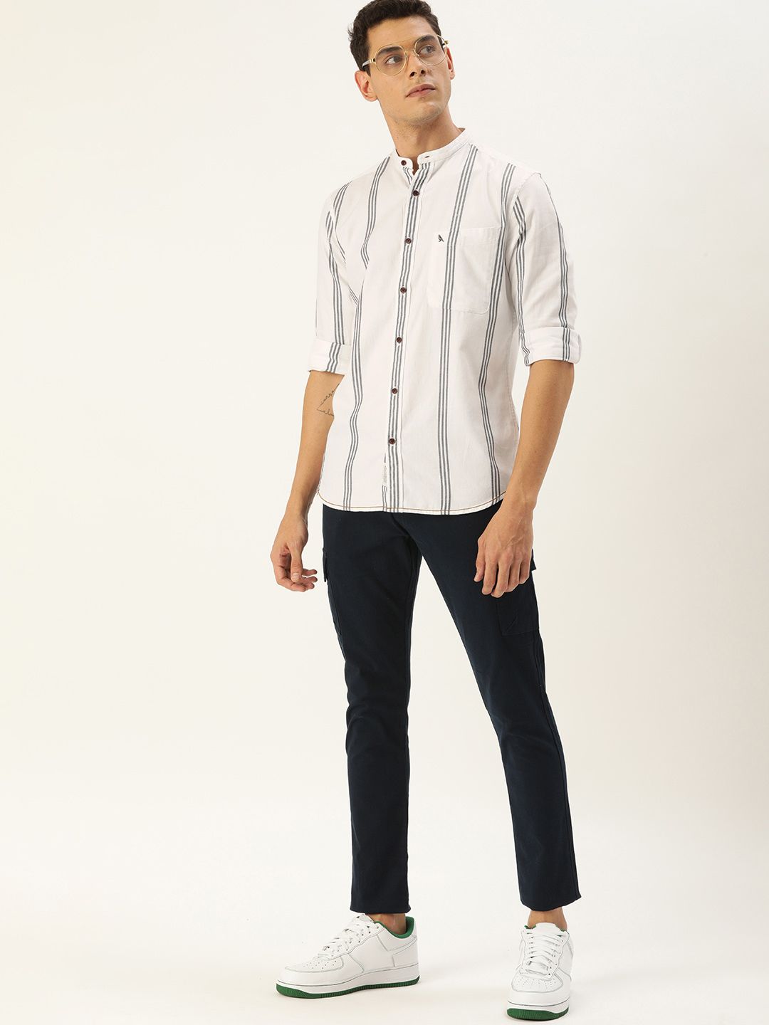Mr Bowerbird Men White Tailored Fit Striped Casual Shirt