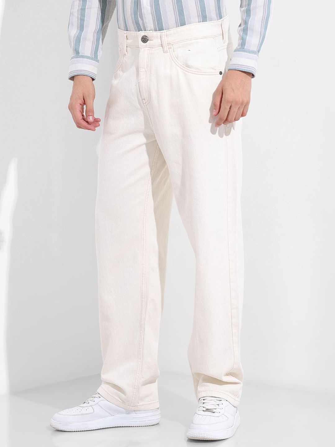 The Indian Garage Co Men Cotton Relaxed Fit Mid-Rise Jeans