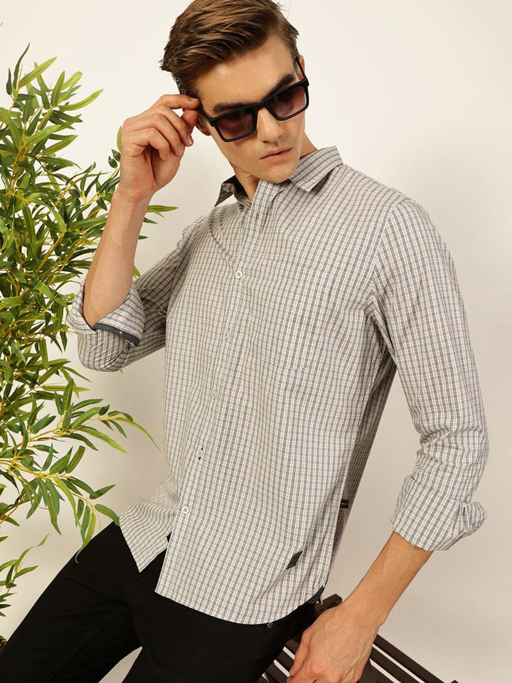 Thomas Scott Men Smart Spread Collar Micro Checked Cotton Slim Fit Casual Shirt