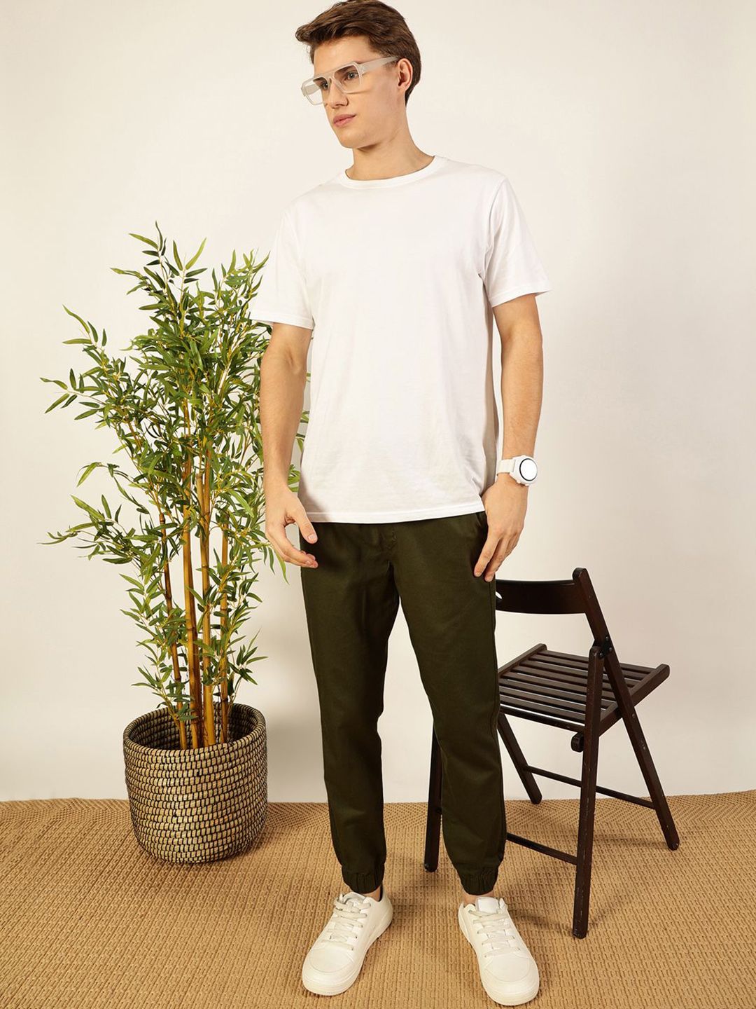 Thomas Scott Men Regular Fit Classic Easy Wash Mid-Rise Woven Joggers
