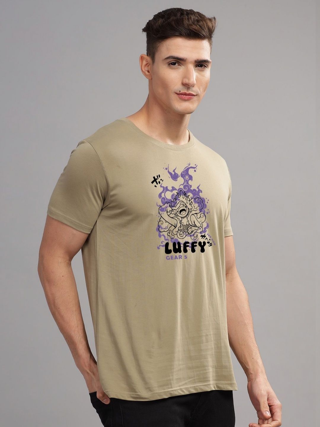 ADRO Men Typography Printed Applique T-shirt