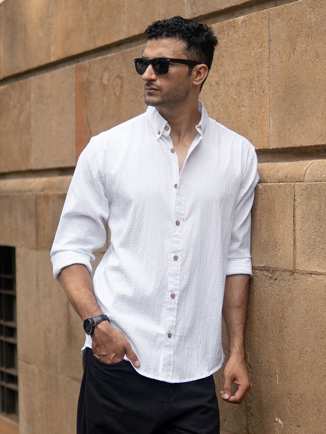 Powerlook Men Slim Fit Solid Button-Down Collar Cotton Casual Shirt