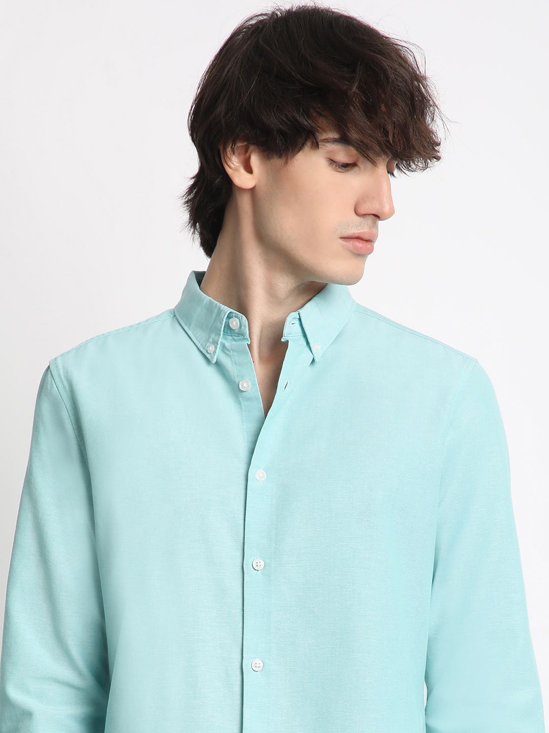 THE BEAR HOUSE Men Solid Slim Fit Button-Down Collar Pure Cotton Casual Shirt