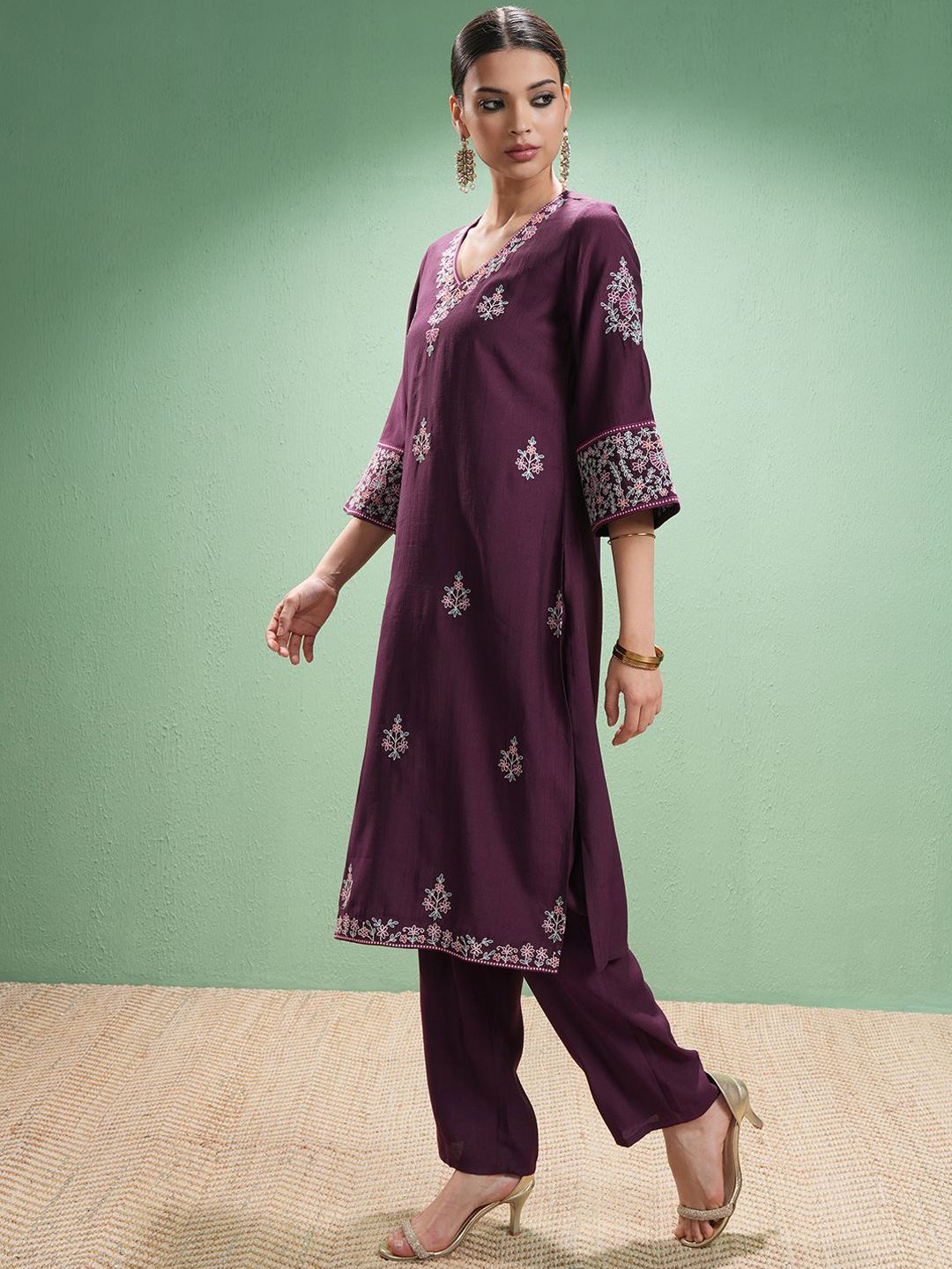 Vishudh Women Ethnic Motifs Embroidered Regular Thread Work Kurta with Trousers & With Dupatta