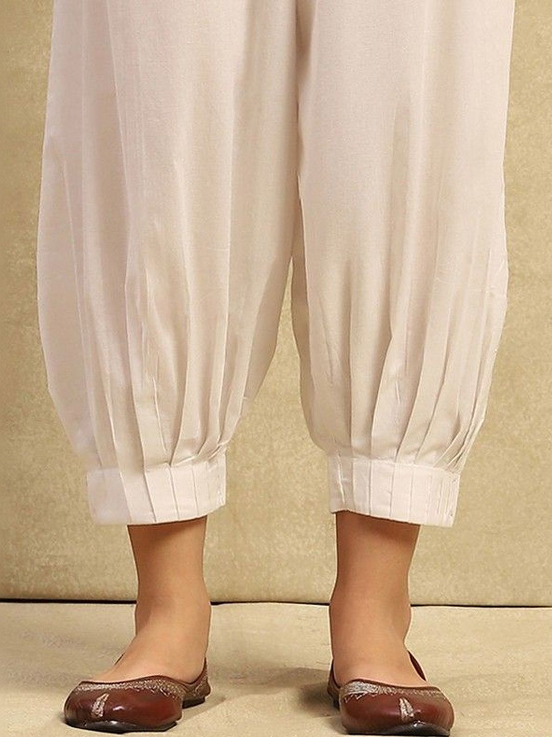 House of Chikankari Women White Cotton Solid Salwar