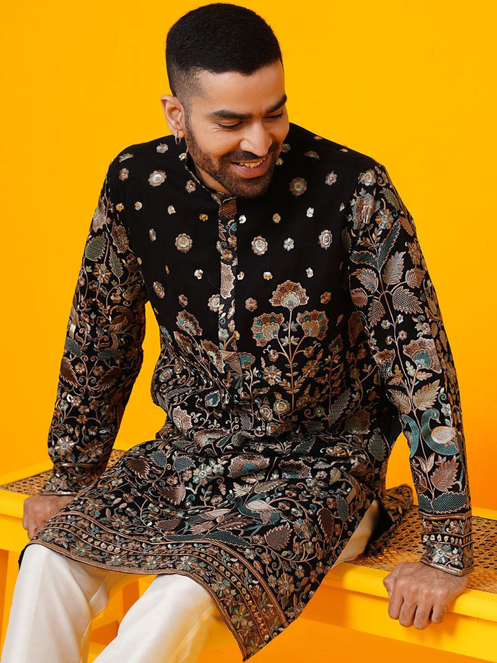 SOJANYA LUXE Kolar Mandarin Sulam Bunga Georgette Kurta Lurus Dengan Seluar