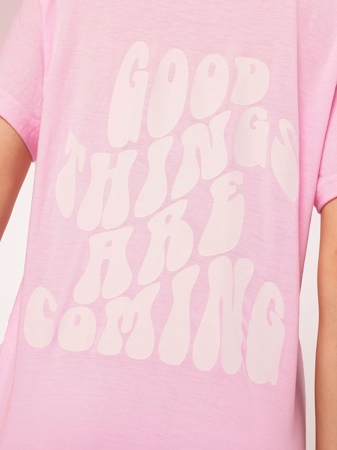 DressBerry Trend Artistry Typography T-shirt
