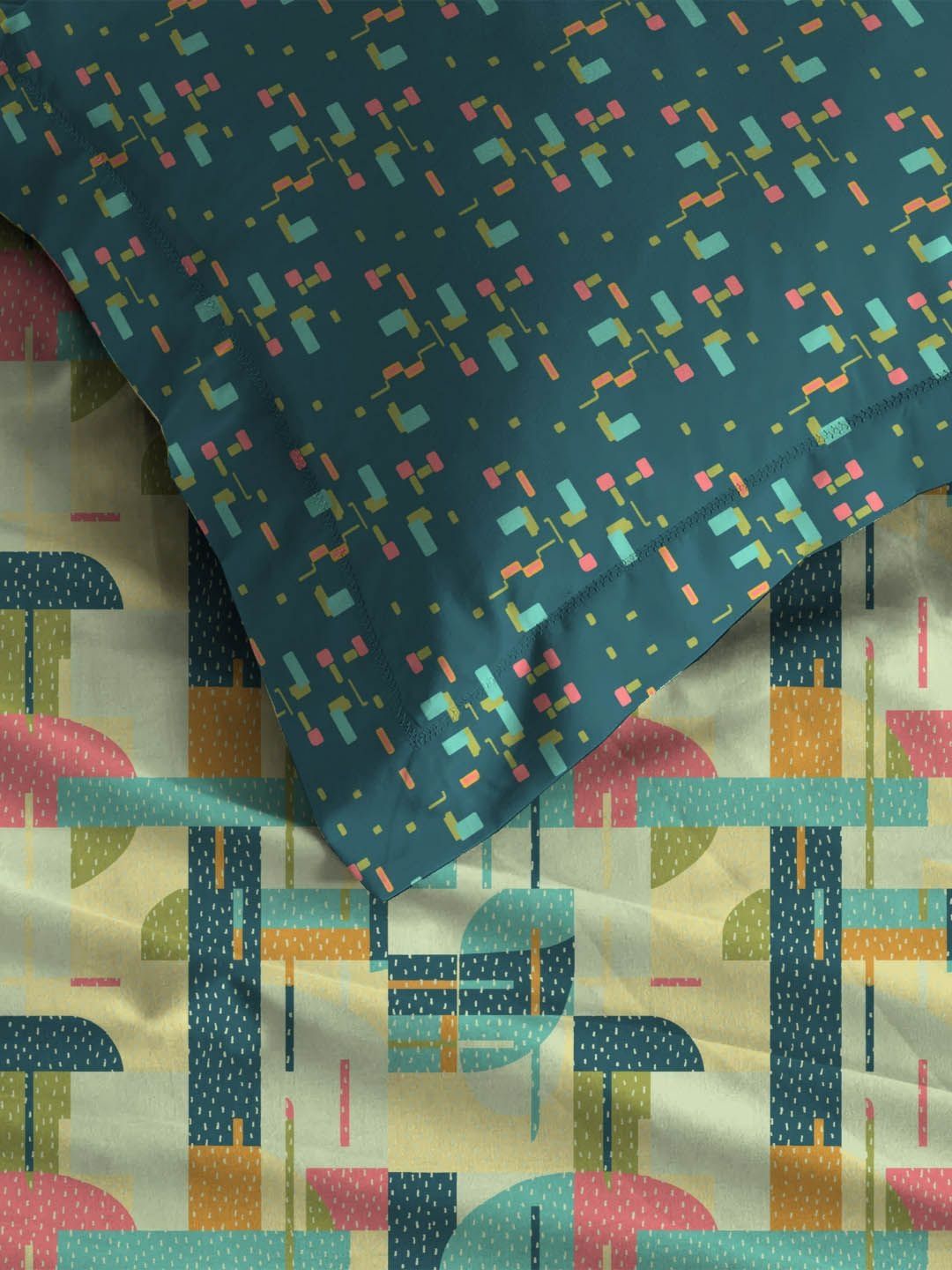 MYTRIDENT Dusk and Dawn Blue & Green Abstract Cotton Queen Bedsheet with 2 Pillow Covers
