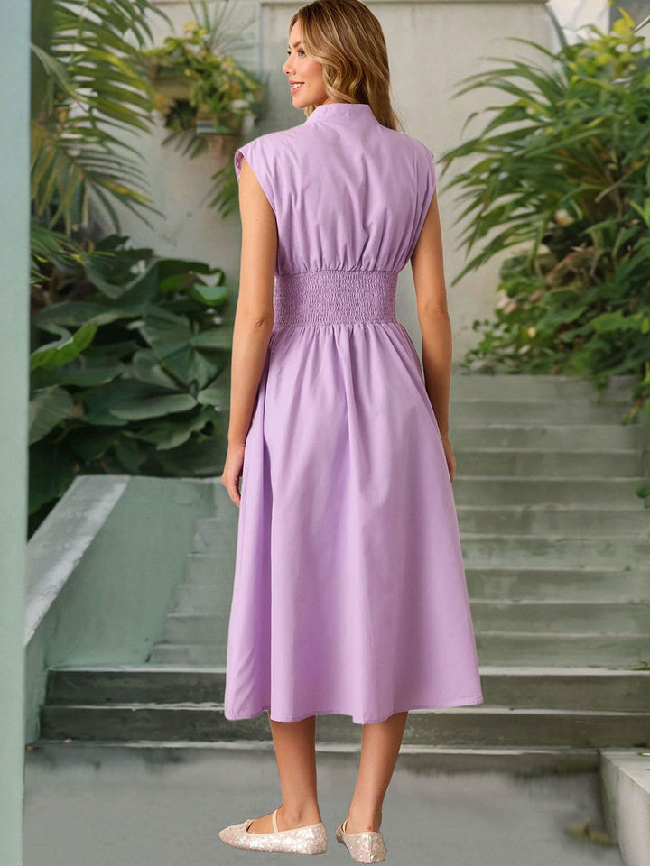 Semua Mengenai Anda Wanita V-Neck Fit & Flare Midi Dress