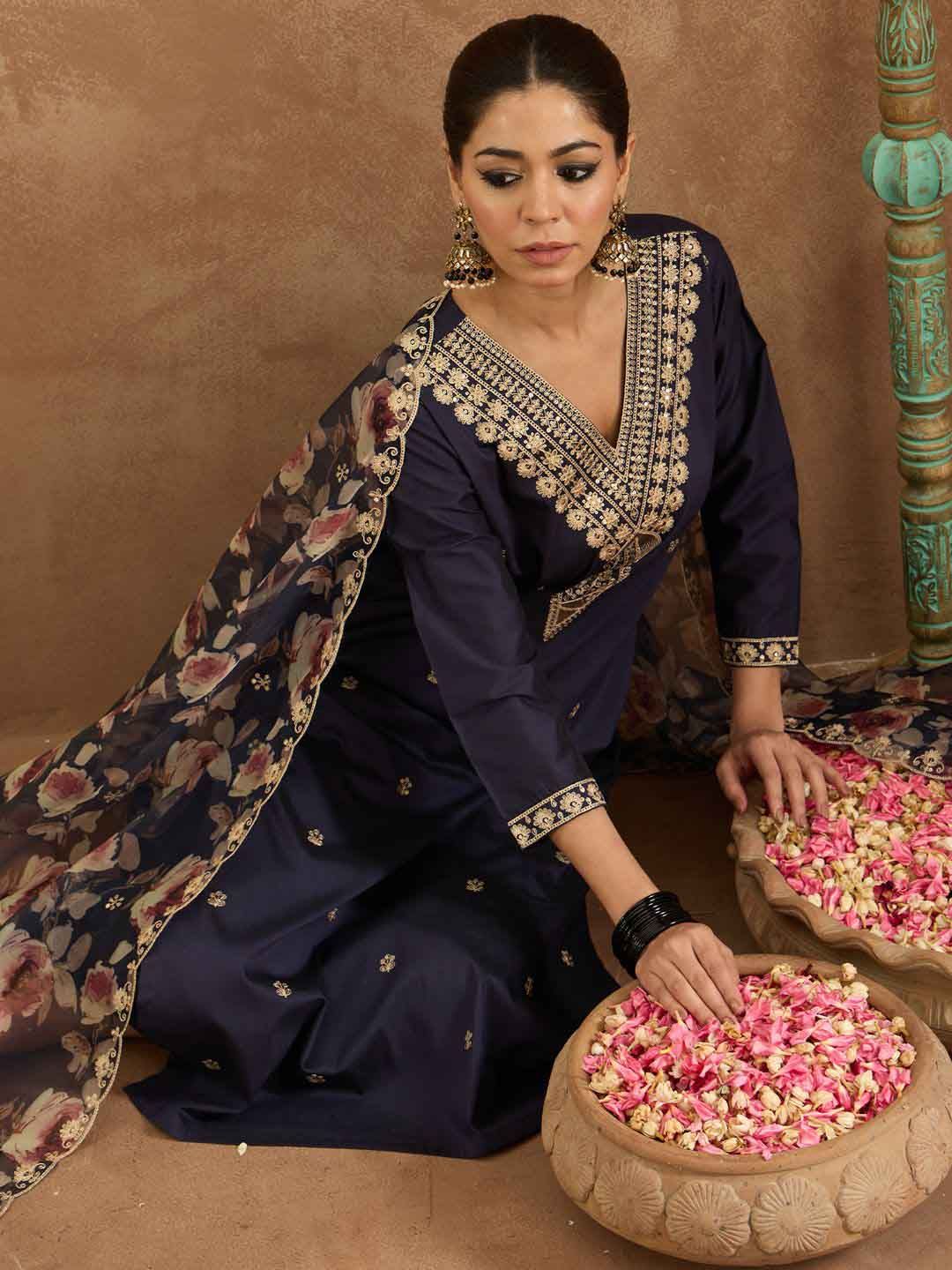 Indo Era Women Ethnic Motifs Embroidered Regular Kurta with Trousers & With Dupatta