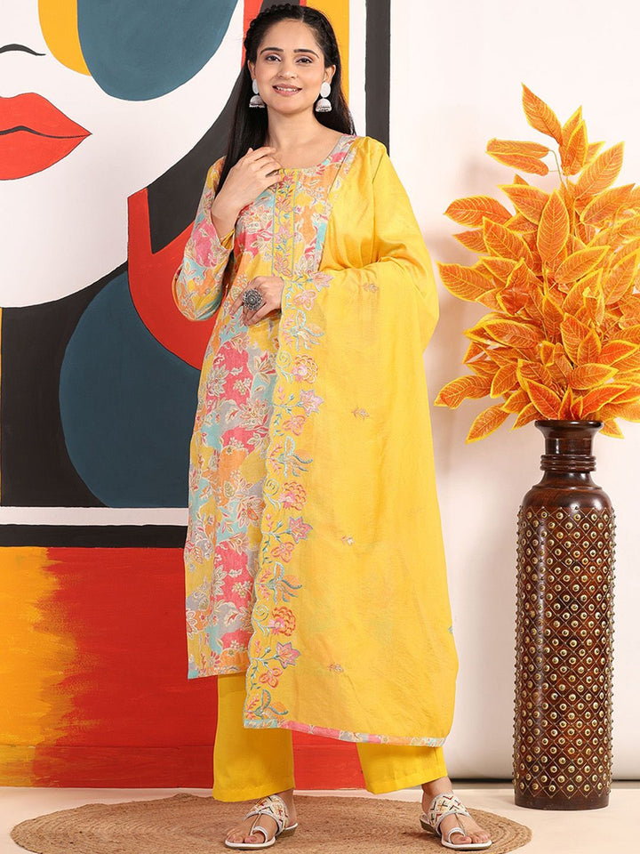 Mamicha Women Floral Printed Regular Pure Cotton Kurta with Palazzos & With Dupatta