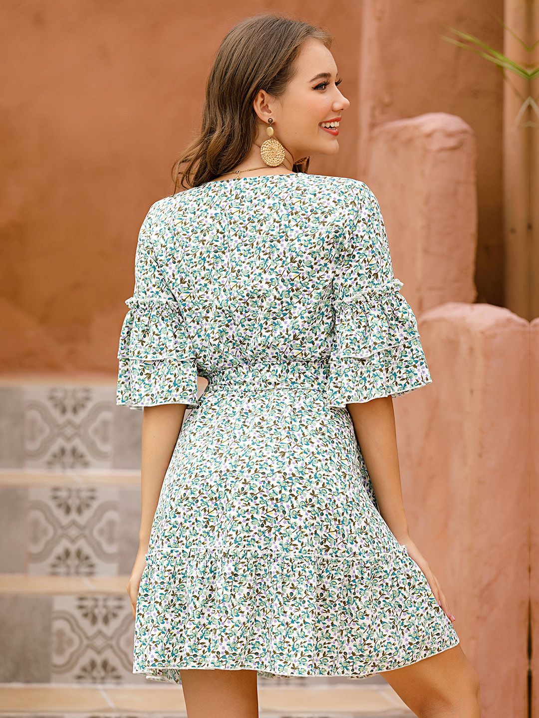DressBerry Floral Print Tie-Up Neck Bell Sleeves Tiered A-Line Dress with Belt